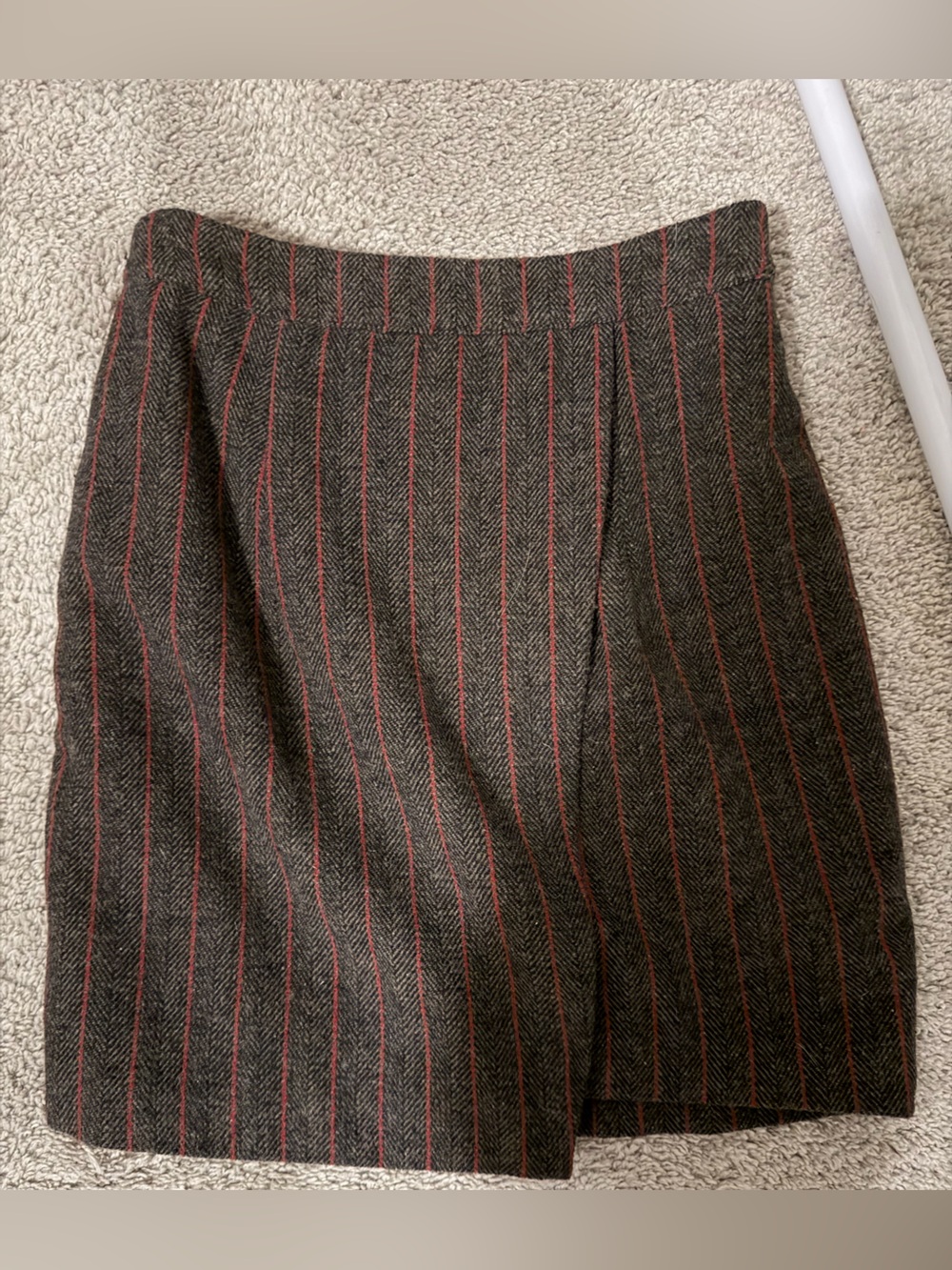 Heartloom Gray Tweed with Red Windowpane Accent